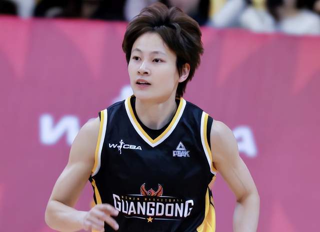 世界杯比赛在线观看地址-山东女篮终结广东14连胜，张子宇一数据全队最低，最后时刻遭弃用