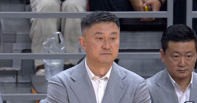 世界杯手机观看软件下载-主动辞职？球迷喊下课，杜锋发声，做出意外决定，广东队官方表态